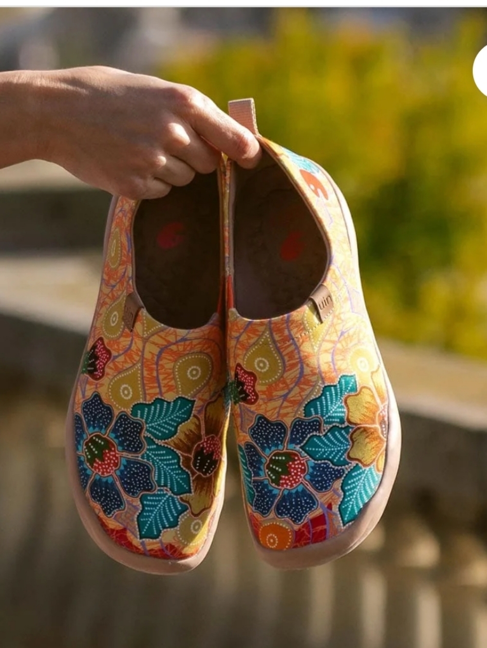 UIN Batik Flower Toledo I Slip-on Shoes Size 10